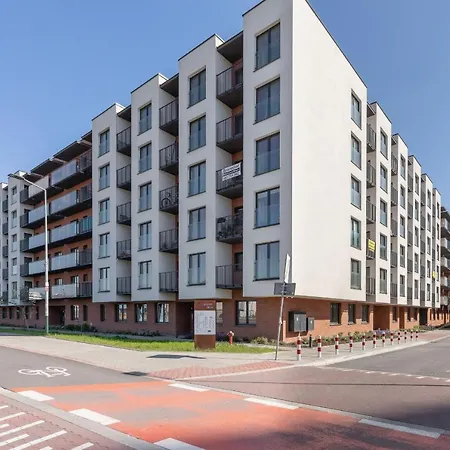 Apartment Lokum Salsa Air-conditioned With Patio Cracow By Renters Krakau